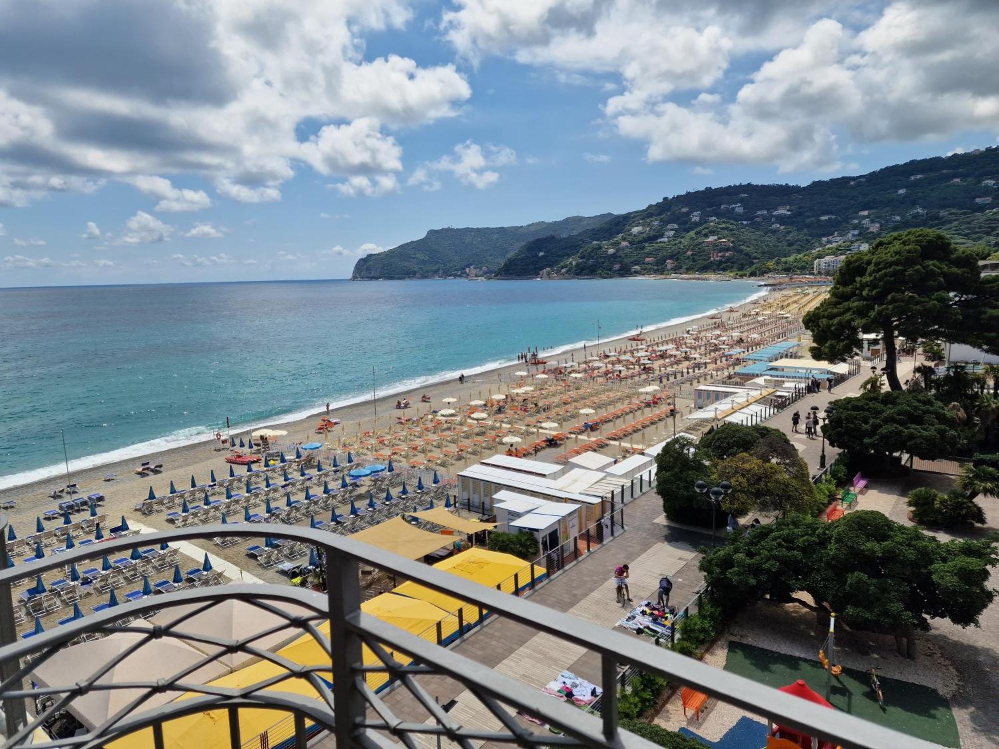 Albergo Miramare Spotorno Quarto foto