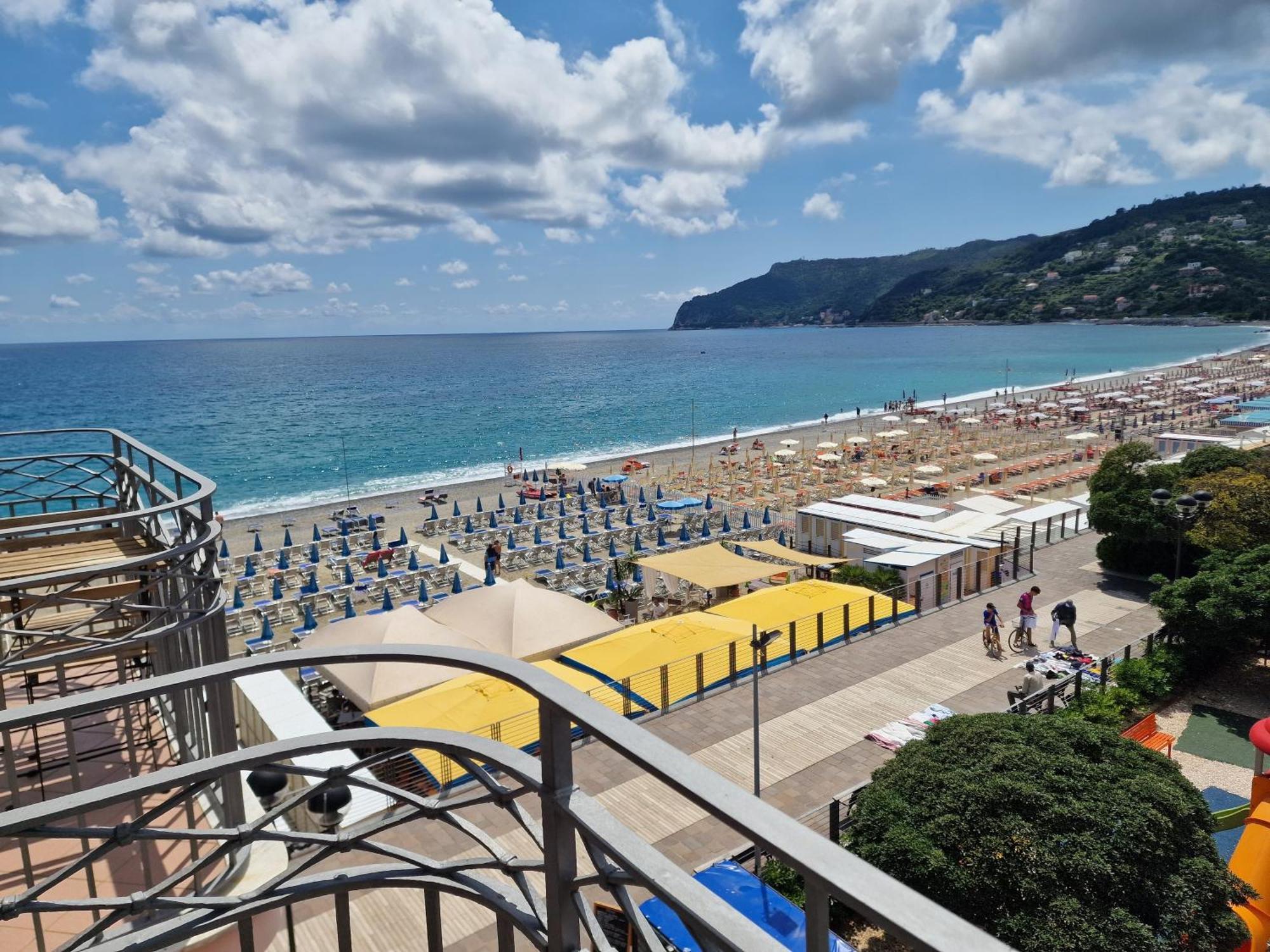 Albergo Miramare Spotorno Exterior foto