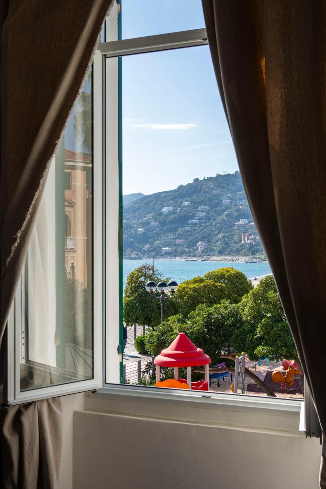 Albergo Miramare Spotorno Quarto foto